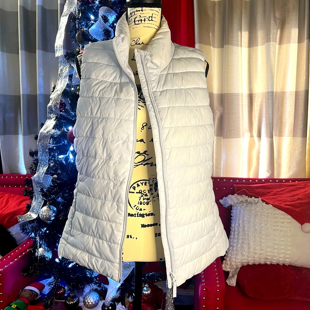 White puffer vest